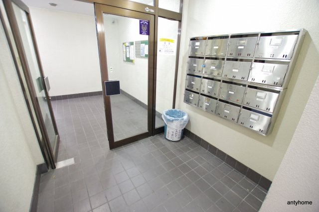 中村マンション　仲介手数料無料のロビー