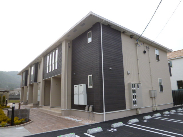 グローヴブリーズガーデンＢ