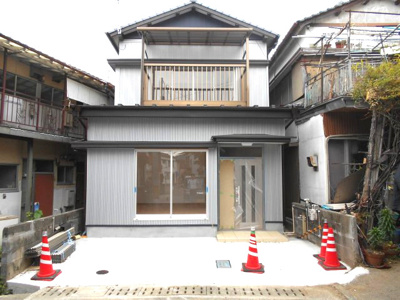 【外観】 | 高知市山手町中古戸建て | 内覧はいつでも可能です！事務所からも近いので是非お気軽にお越しください。