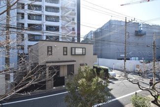 【展望】 | 物件のお問い合わせは、 ０３－５４５６－５４１５までお気軽にどうぞ！
バルコニーからの眺望