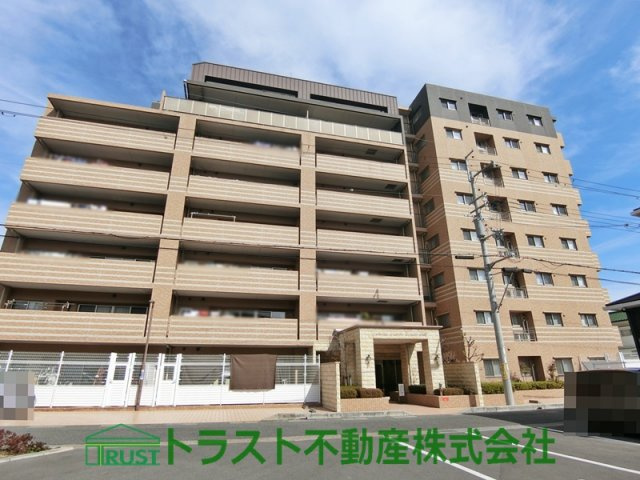 ファーミンスペリオ魚住ヒルズの外観