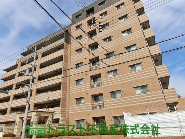 ファーミンスペリオ魚住ヒルズの外観