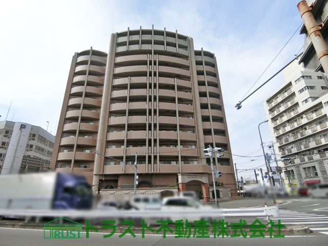 プレステージ西明石駅前グランディールの外観