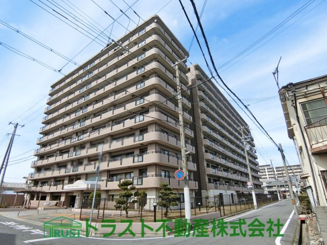 ライオンズマンション明石田町の外観