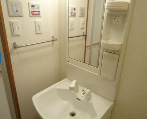 レインボウヒルズの独立洗面台