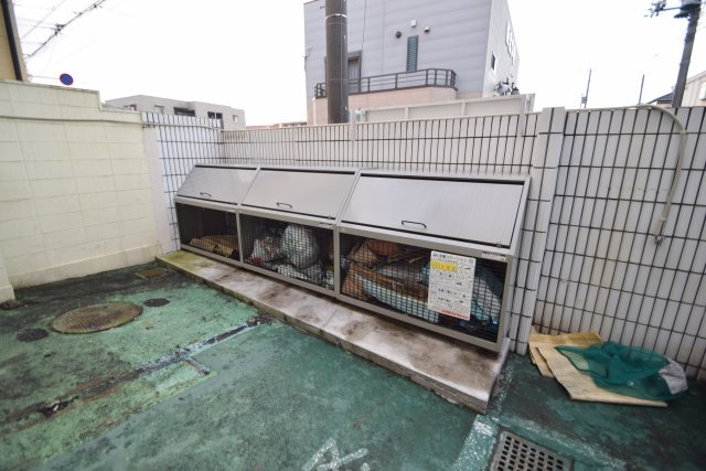 シンエイ第8東船橋マンションのその他共用部分|ゴミ置き場があります