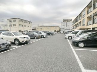 【駐車場】 | リビングタウン厚木