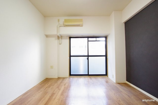 SHINE&SHINE55　仲介手数料無料の洋室