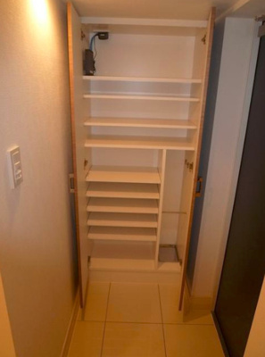 【玄関】 | アルテシモヴェルデ