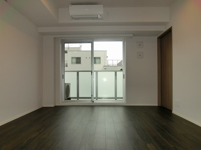 クレヴィアリグゼ日暮里の設備