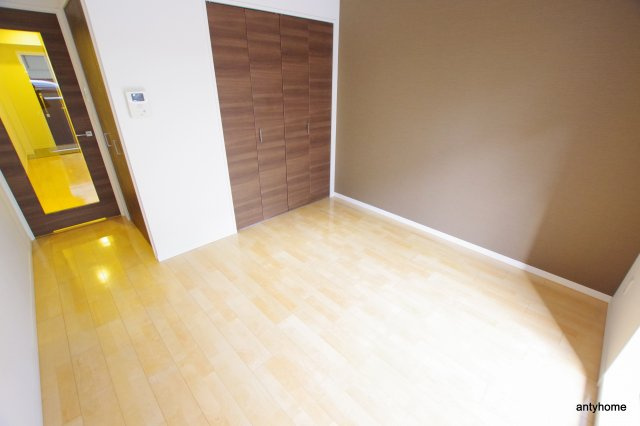 メゾン田中野田　仲介手数料無料の居間・リビング