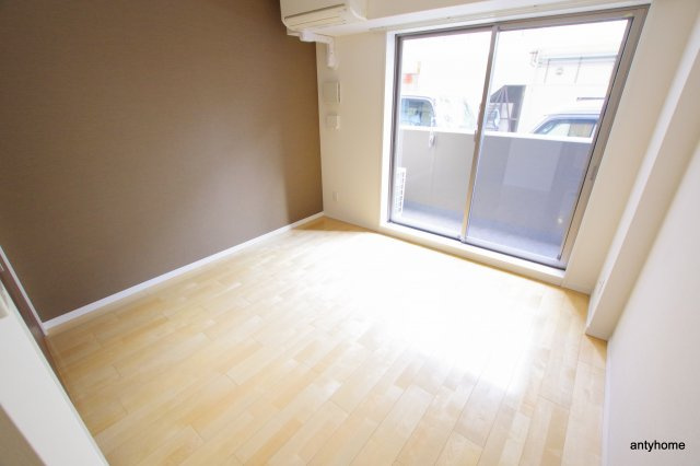 メゾン田中野田　仲介手数料無料の寝室