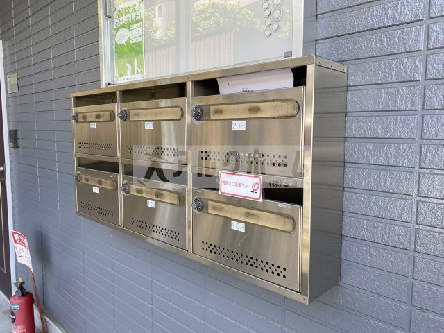 ソレアード1のエントランス|ソレアードⅠ（柏原市国分本町）ポスト