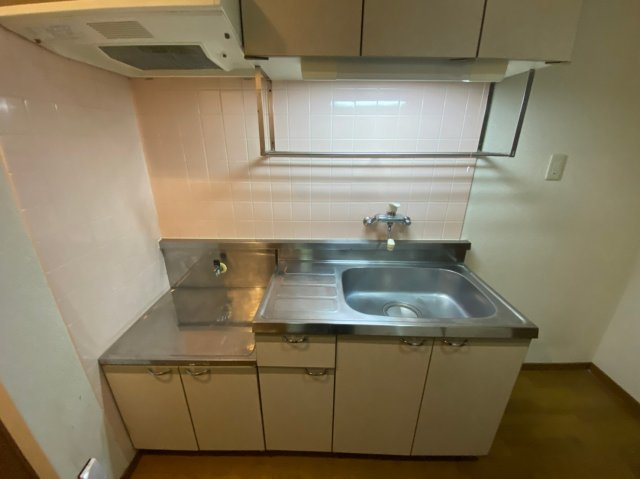 ドリームハウス3のキッチン|コンパクトなキッチンで掃除もラクラク