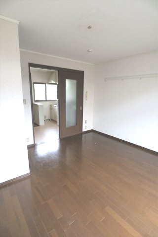 シティハイム三宅Ⅱの居間・リビング