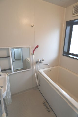 シティハイム三宅Ⅱの浴室