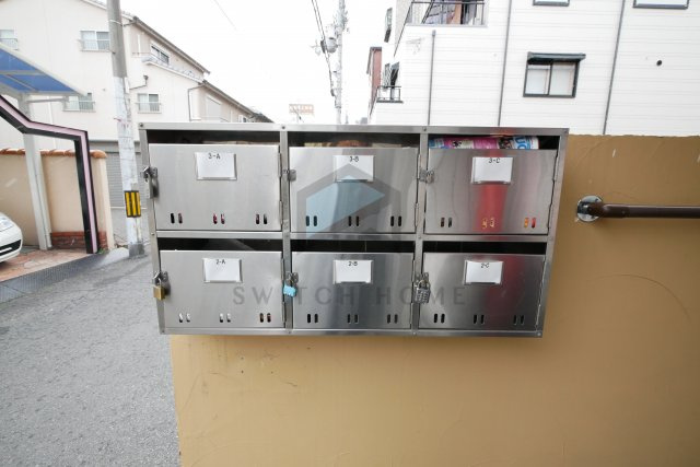 【ロビー】 | ハイツ菱屋 | 建物の内部です