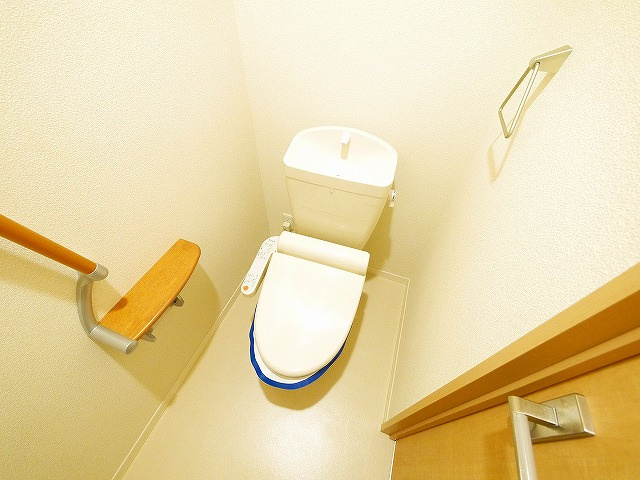 ボヌール　プレジオのトイレ|落ち着いた空間のお風呂です