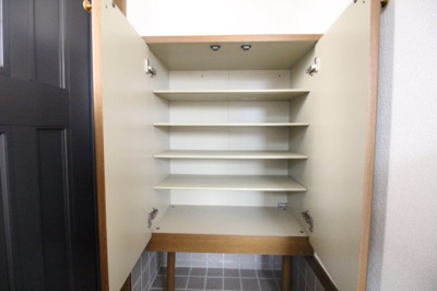 【玄関】 | 十日市メゾネット