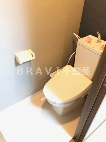 フォレステージ緑橋　BRAVI不動産のトイレ|【フォレステージ緑橋】清潔感のあるトイレです