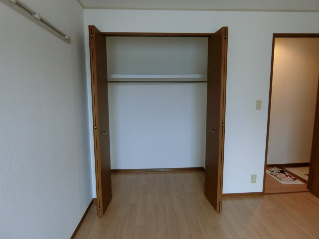 バームクーヘンA棟の収納