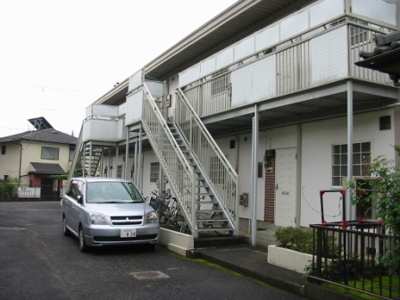 【エントランス】 | ジュネス西八