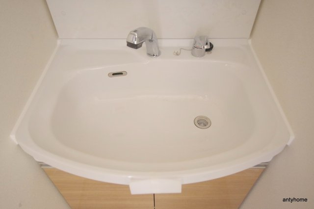 プレサンス大阪天満リバーシア　仲介手数料無料の浴室