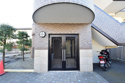 【エントランス】 | クレベール