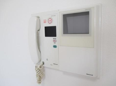 ミュプレ北浜　BRAVI不動産のセキュリティ|【ミュプレ北浜】モニター付きインターホンです