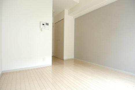 ミュプレ北浜　BRAVI不動産の寝室|【ミュプレ北浜】寝室にぴったりのお部屋です