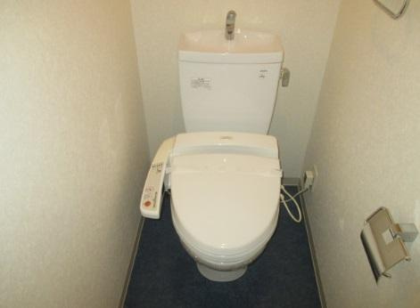 ミュプレ北浜　BRAVI不動産のトイレ|【ミュプレ北浜】清潔感のあるトイレです