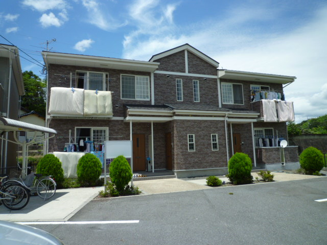 倉敷市真備町箭田のアパートの外観
