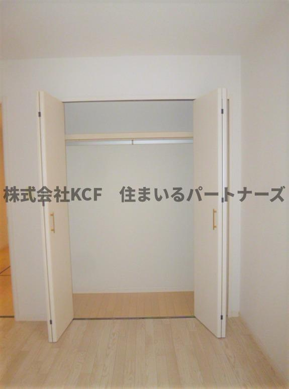 リブレア久留米駅前C棟の収納|こまごまとしたものを収納できそうですね