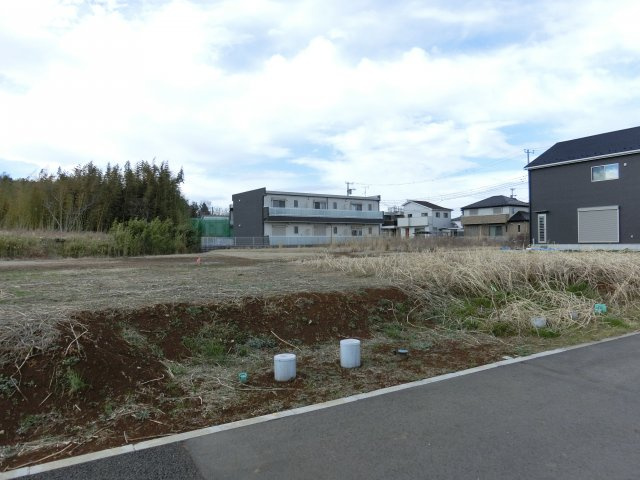 八千代市緑が丘西５丁目　売地　約６７坪　東南側１６ｍ公道面　開放的の外観