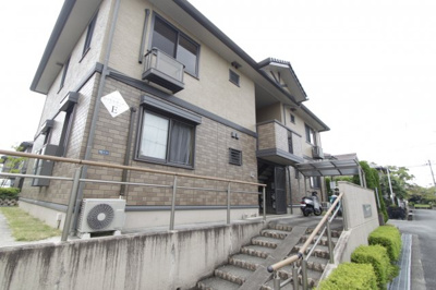 【外観】 | ロイヤルガーデンＥ | 外観も気になるポイント