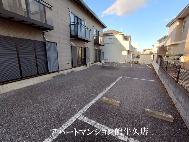 サンハイツの駐車場
