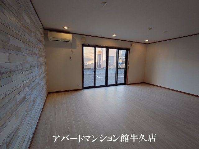 サンハイツの居間・リビング