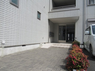 【エントランス】 | エントランスです