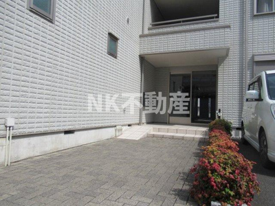 【エントランス】 | パルナシウスⅡ（布施賃貸） | エントランスです