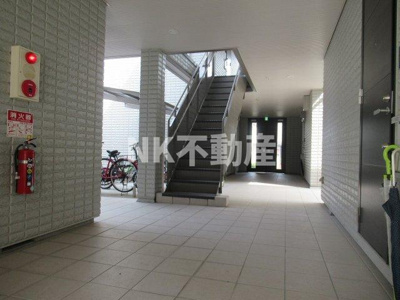 【ロビー】 | パルナシウスⅡ（布施賃貸） | 建物の内部です