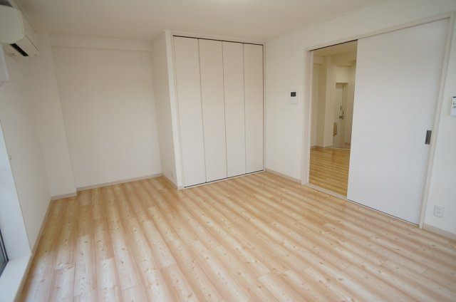 【洋室】 | マンションリーベ