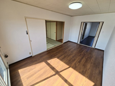 【居間・リビング】 | 中央台ハイツ４号棟