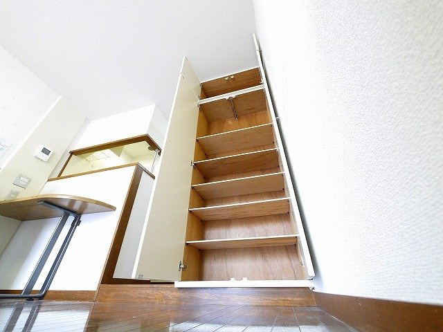 みつがらすの収納|ちょっとした収納スペースも充実しています