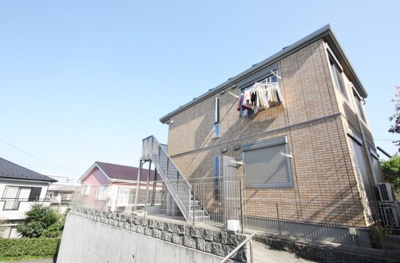 【外観】 | バース小机 | バース小机　　　2013年セキスイハイム施工　軽量鉄骨造アパートメント♪