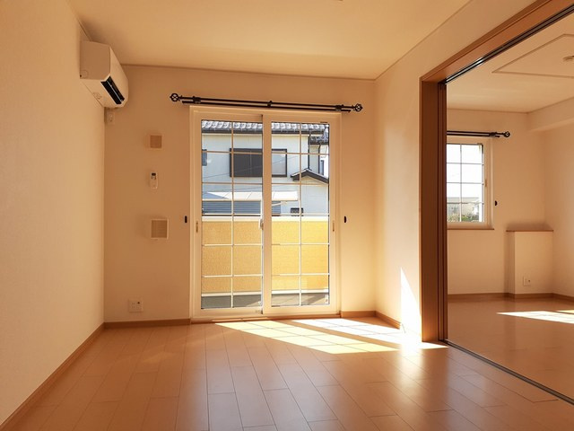 カーサ・フェリーチェＡの居間・リビング