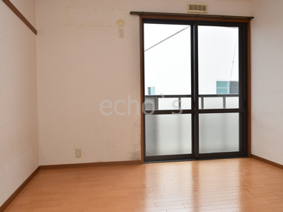 【洋室】 | アルデア岸ノ上オエステ | 洋室です