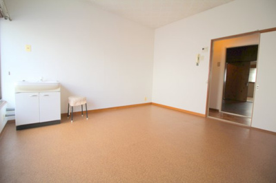 【居間・リビング】 | 岡町北３テラス２Ｆ