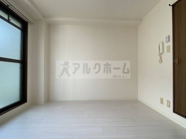 リーベハイツ青山の居間・リビング