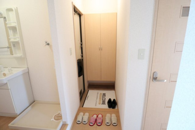 【玄関】 | ルピナK・S B