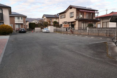 【駐車場】 | ウエストスクエアA